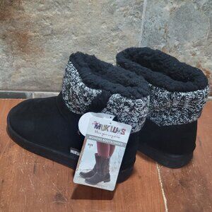 Muk Luks Womens Black Boots Shoes Size 7 Alyx Black Shearling Style